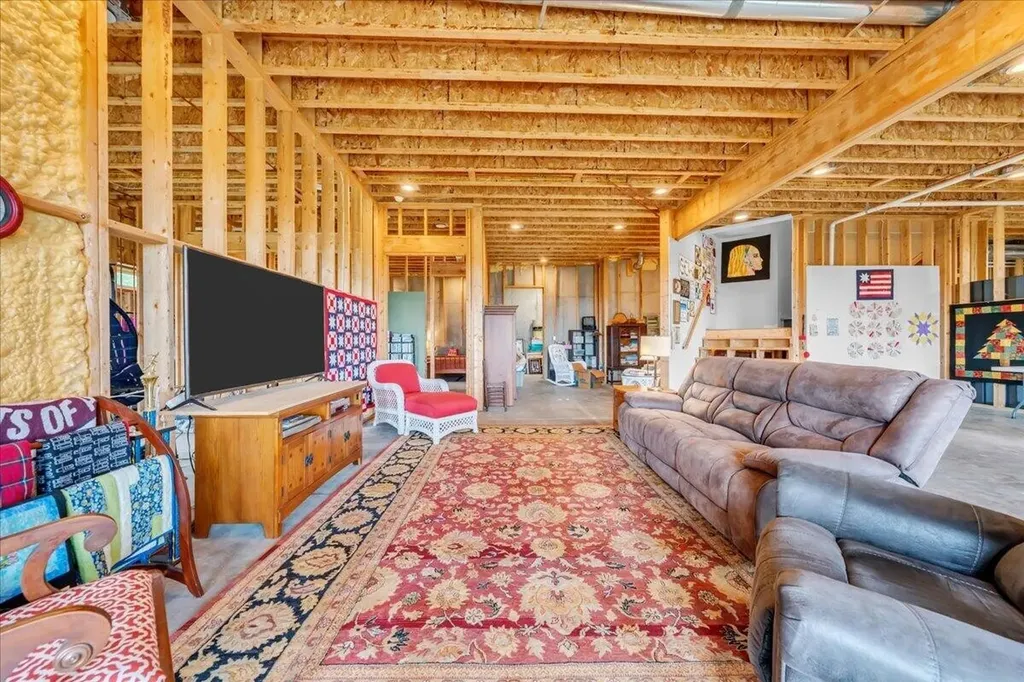350 Prospectors Way Jasper TN 37347