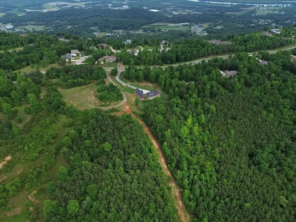 350 Prospectors Way Jasper TN 37347