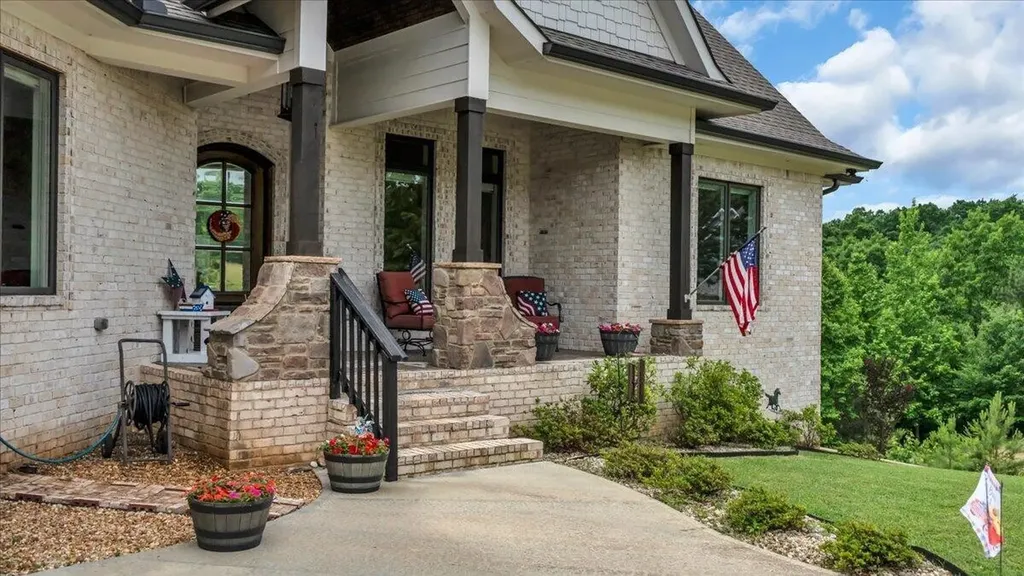 350 Prospectors Way Jasper TN 37347