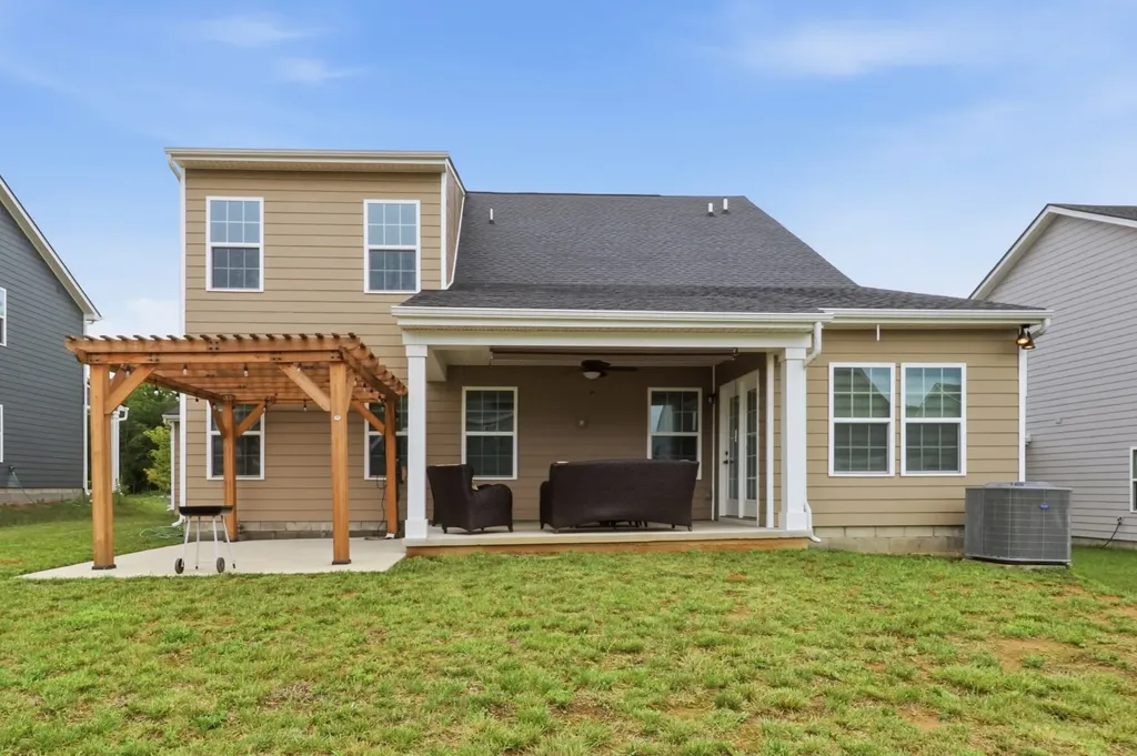 1434 Kennebec Drive Smyrna TN 37167