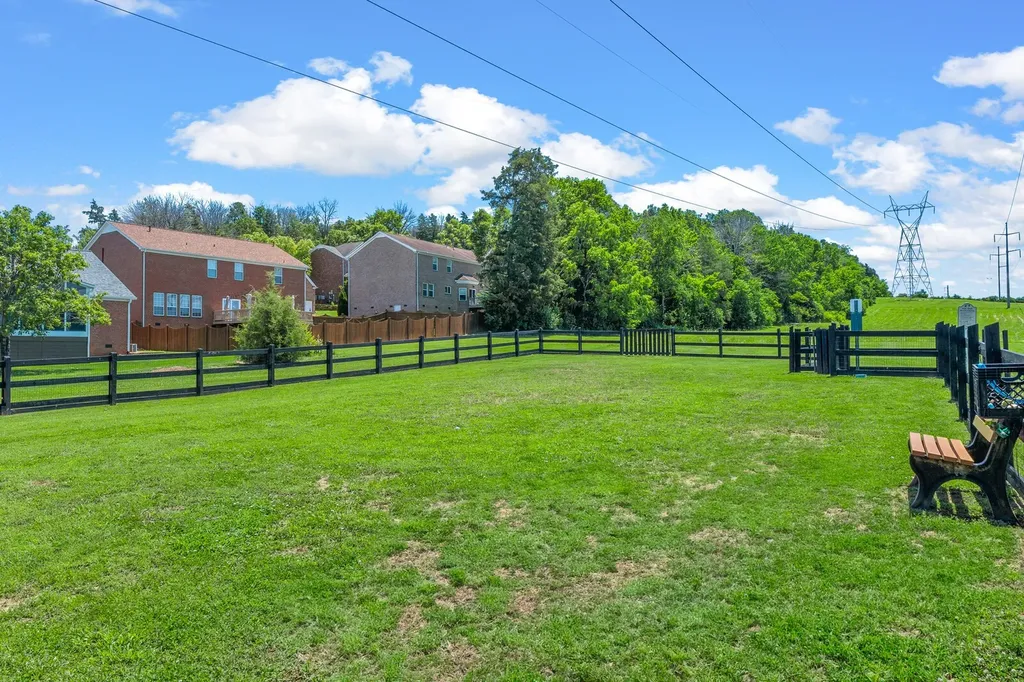 1201 Banbury Row Brentwood TN 37027