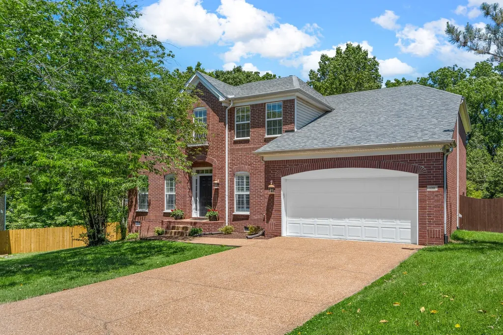 1201 Banbury Row Brentwood TN 37027