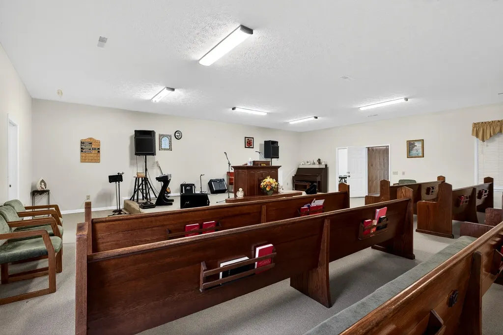 150 Tabernacle Road Smithville TN 37166
