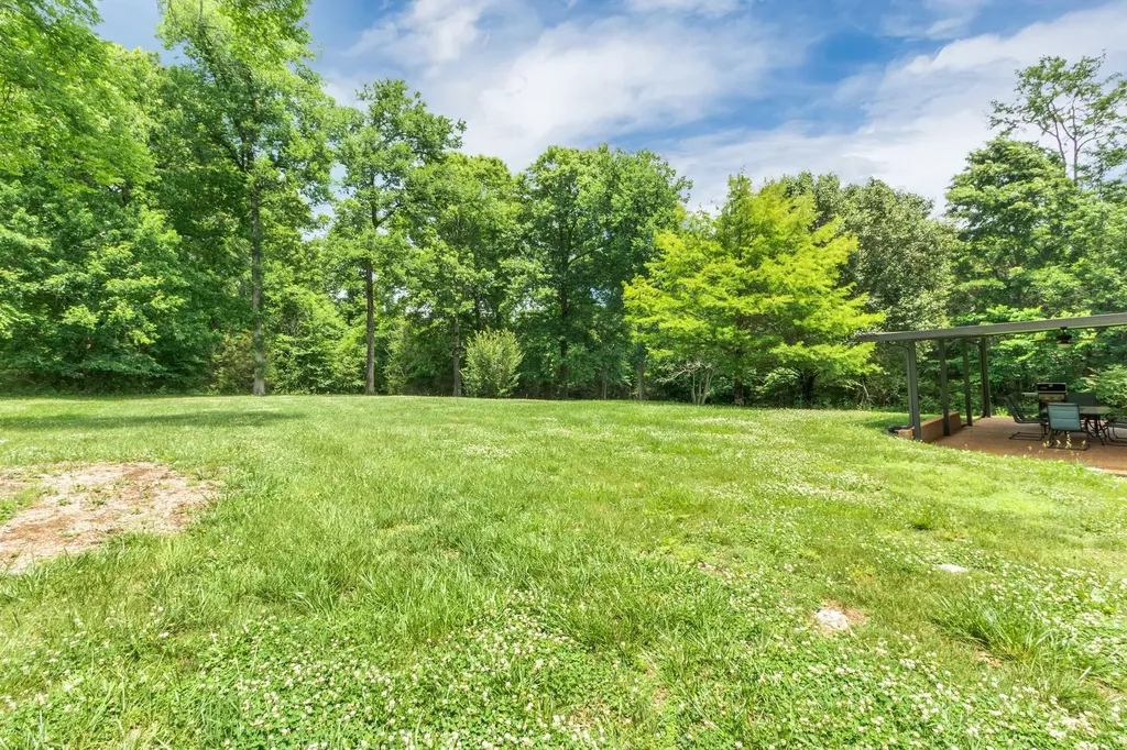 2417 Sowell Mill Pike Columbia TN 38401