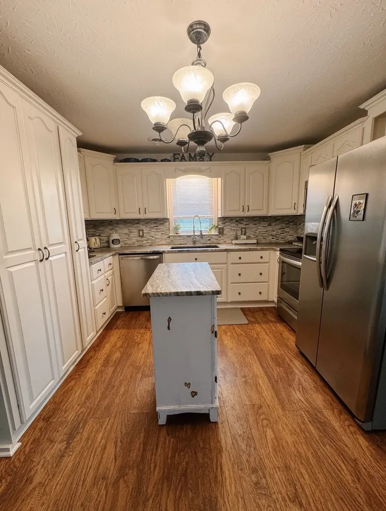 1100 Harve Brown Road Bethpage TN 37022