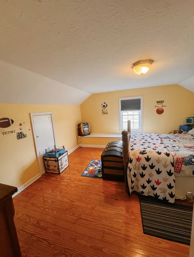 1100 Harve Brown Road Bethpage TN 37022
