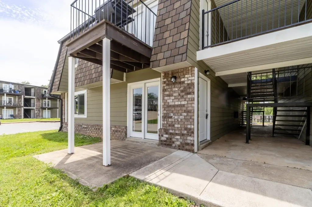 311 Hawkins Road Clarksville TN 37040