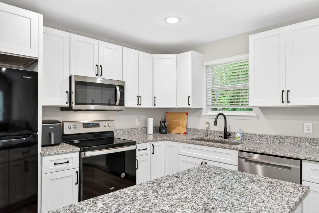 207 Lincoln Street Smithville TN 37166