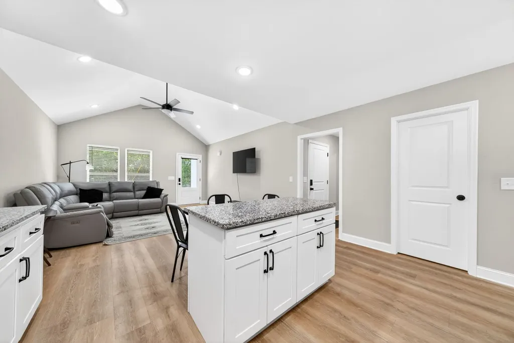 207 Lincoln Street Smithville TN 37166