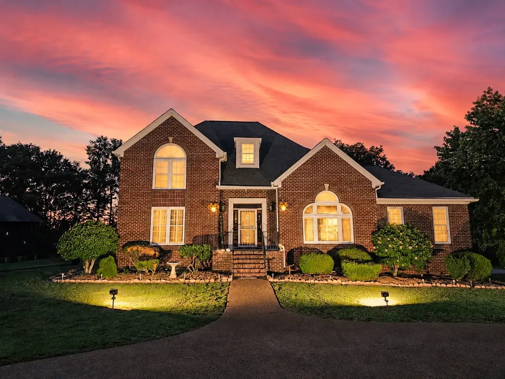215 Northwood Avenue Shelbyville TN 37160