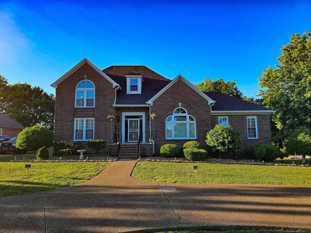 215 Northwood Avenue Shelbyville TN 37160