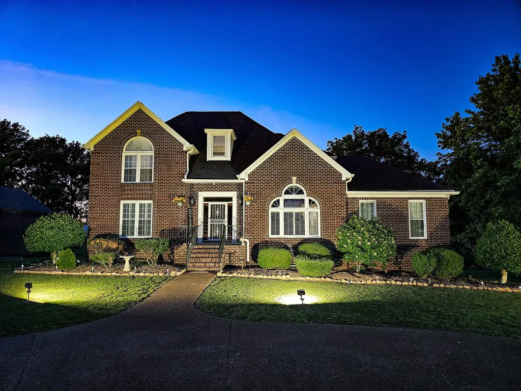 215 Northwood Avenue Shelbyville TN 37160