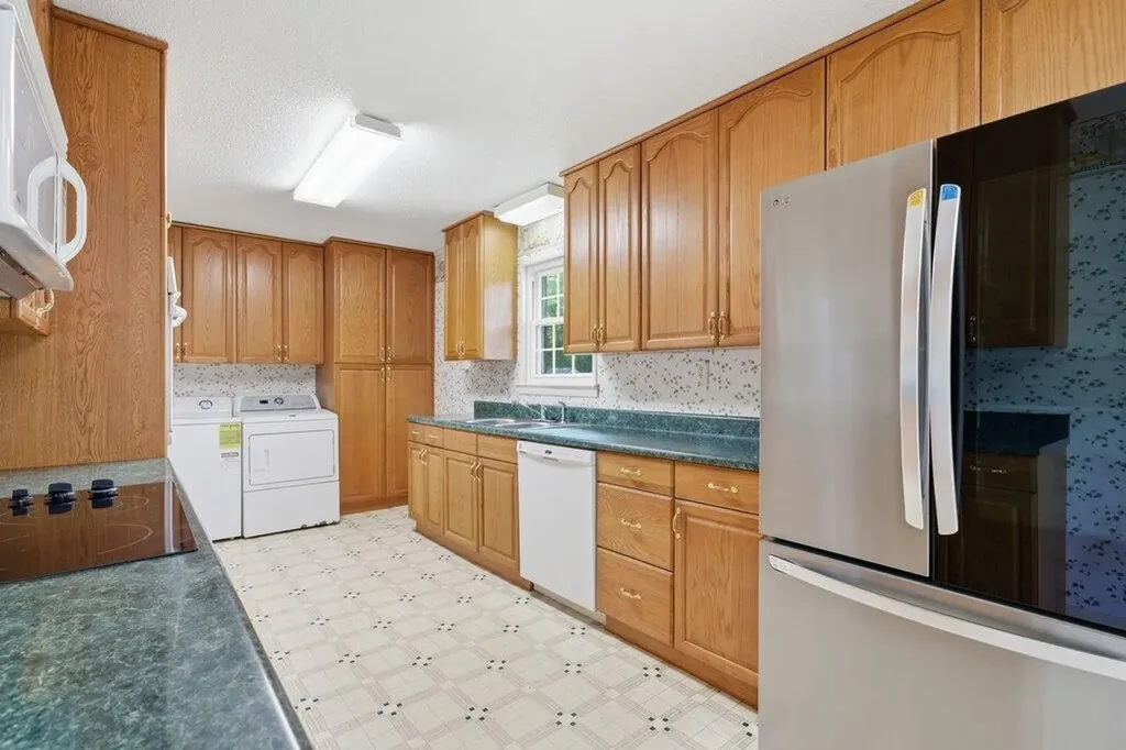 238 12th Avenue Dayton TN 37321