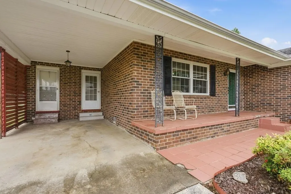 238 12th Avenue Dayton TN 37321
