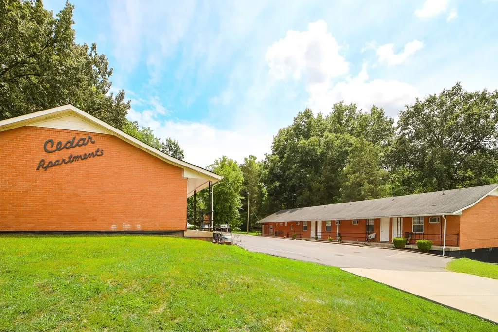 110 Brookside Drive Clarksville TN 37042