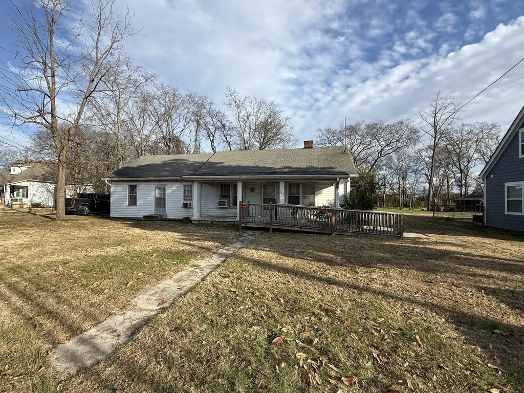 743 Hartsville Pike Lebanon TN 37087