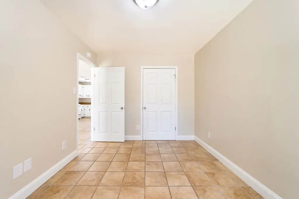 211 Oak Street Clarksville TN 37042