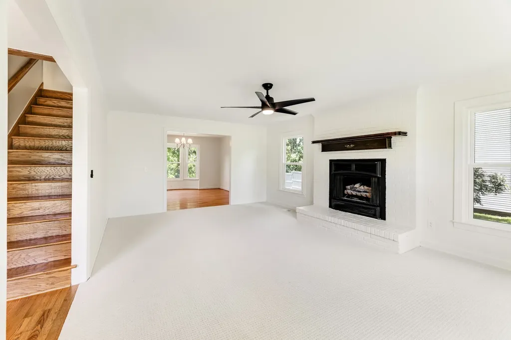 1208 Newmans Trail Hendersonville TN 37075