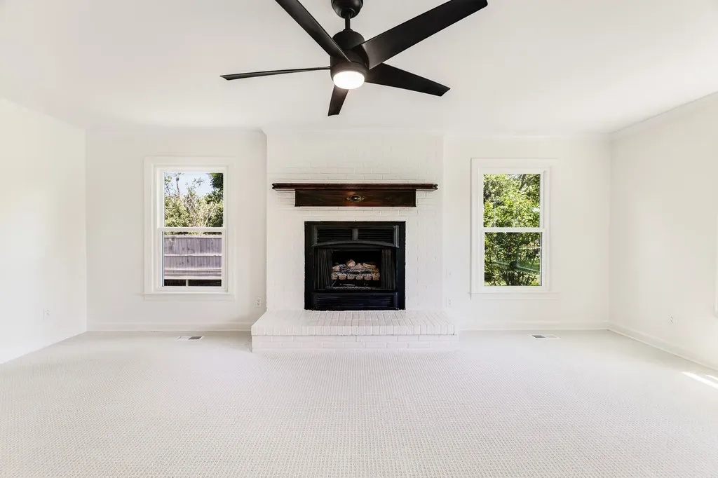 1208 Newmans Trail Hendersonville TN 37075