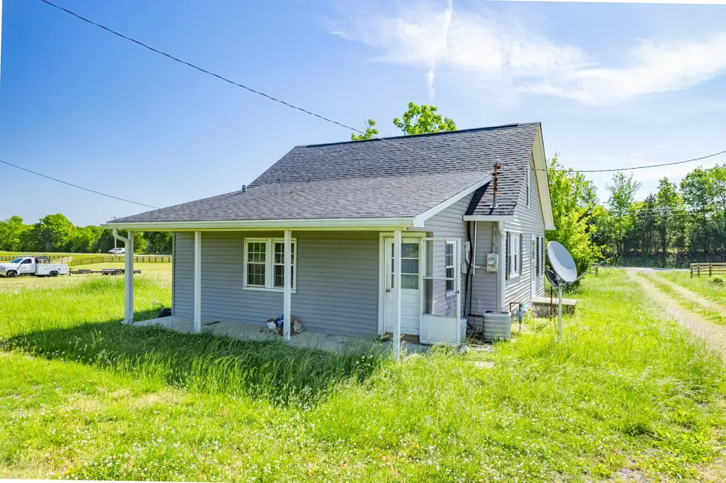 3855 Sylvia Road Dickson TN 37055
