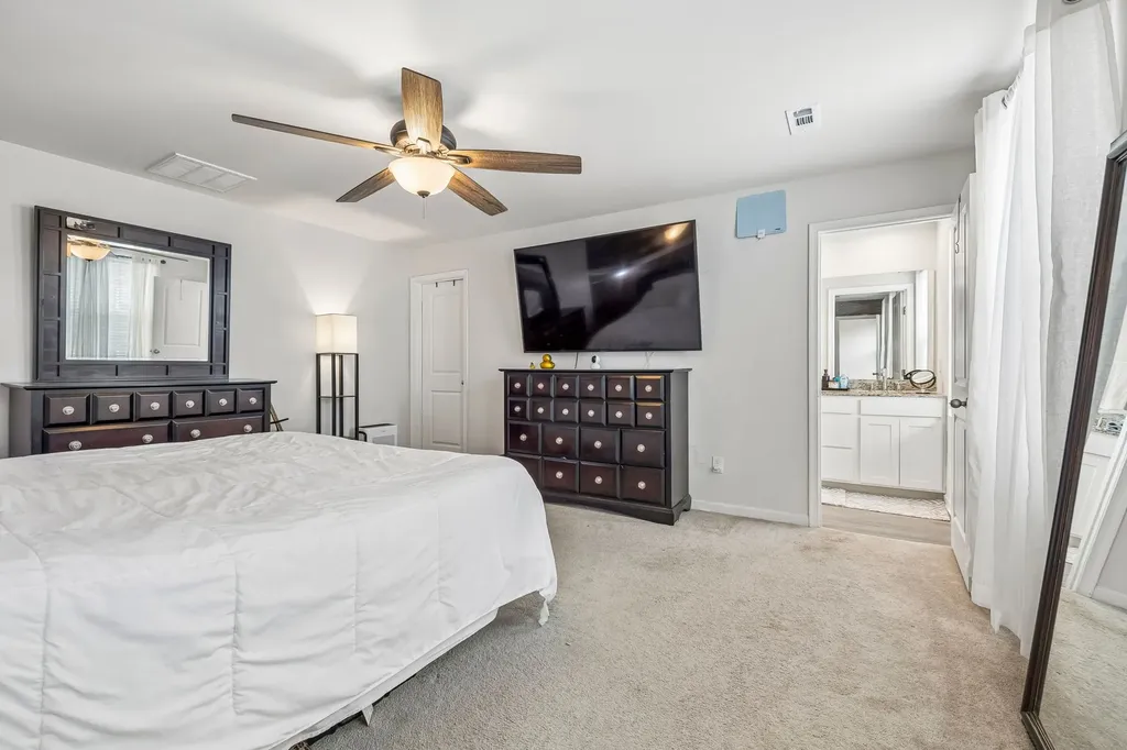 4124 S Downs Circle White House TN 37188