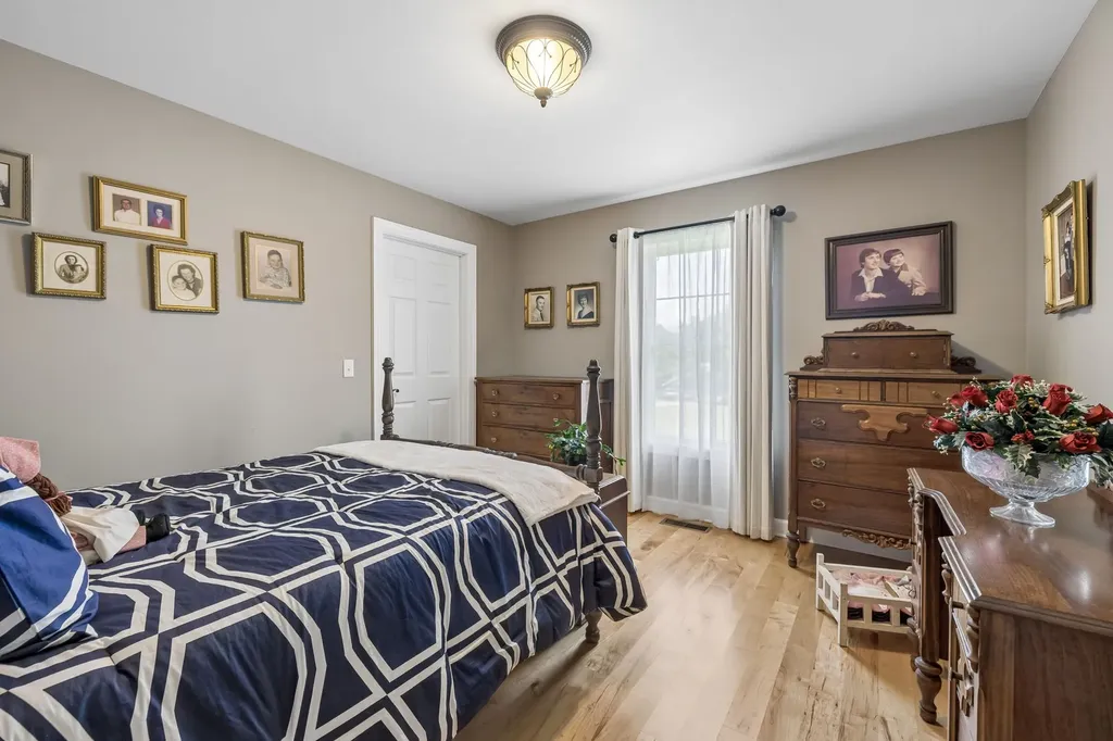 1421 Oakmont Circle Centerville TN 37033