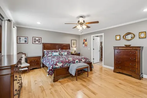 1421 Oakmont Circle Centerville TN 37033