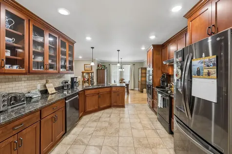 1421 Oakmont Circle Centerville TN 37033