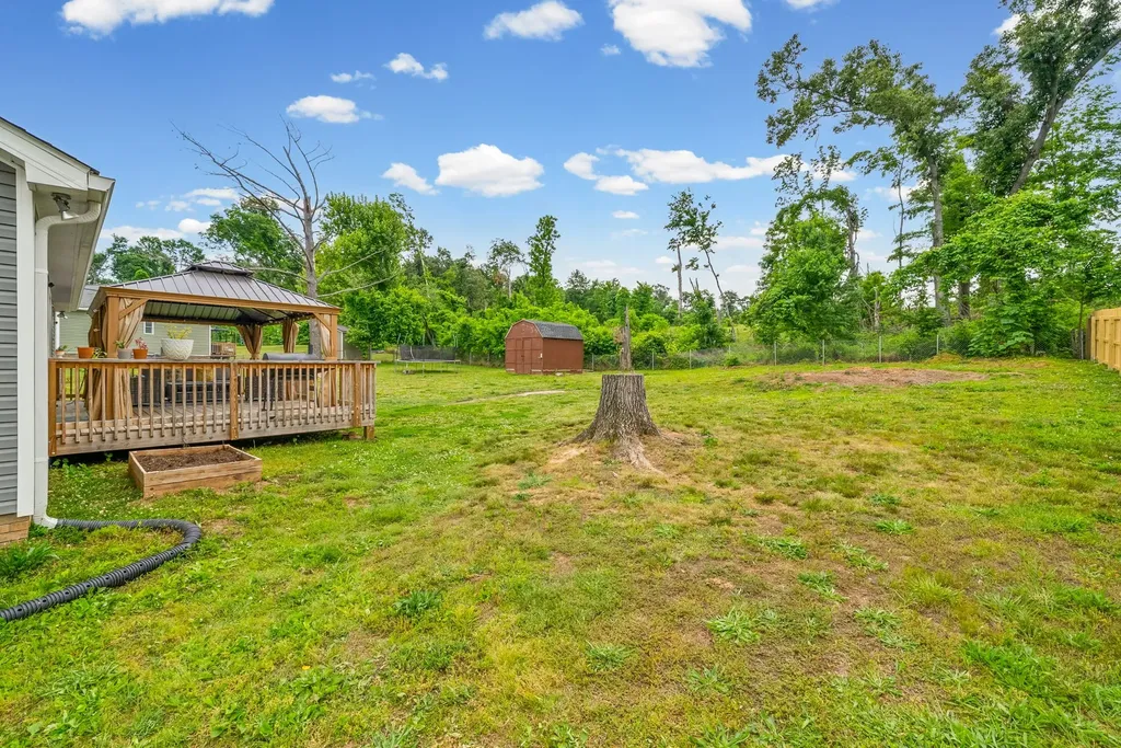 984 Long Beech Drive Clarksville TN 37042