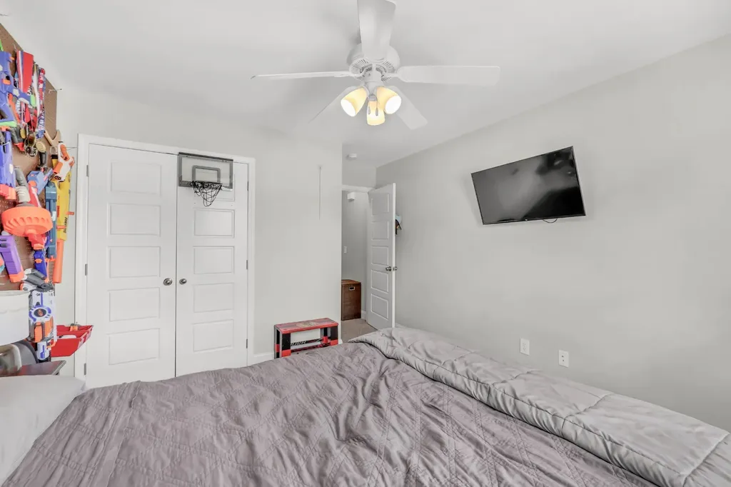 323 Crusaw Drive Clarksville TN 37043