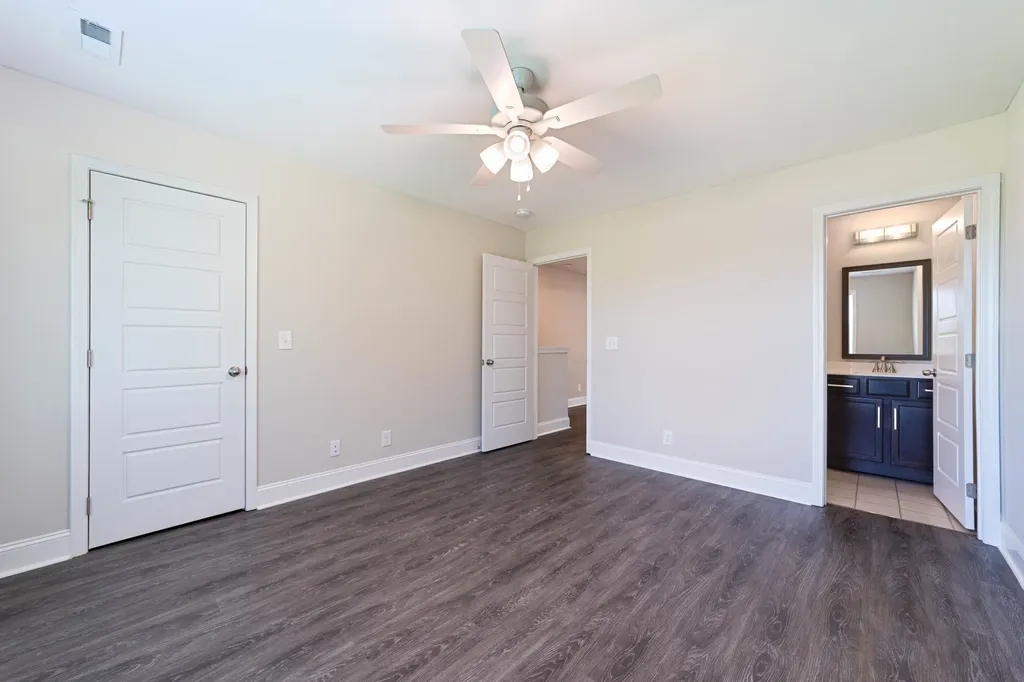 208 Drayton Drive Clarksville TN 37042