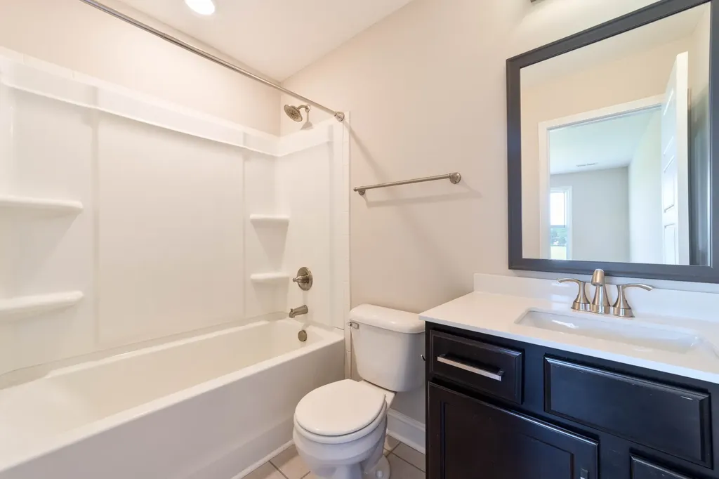 208 Drayton Drive Clarksville TN 37042