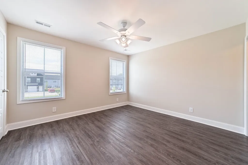 208 Drayton Drive Clarksville TN 37042