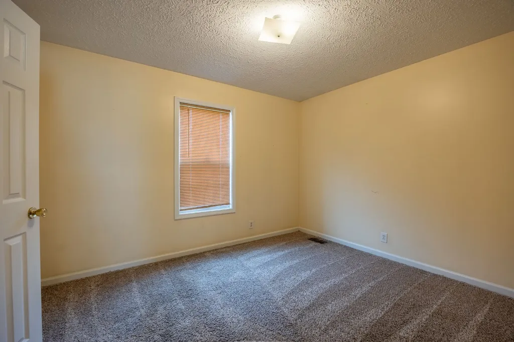 1881 Timberline Way Clarksville TN 37042