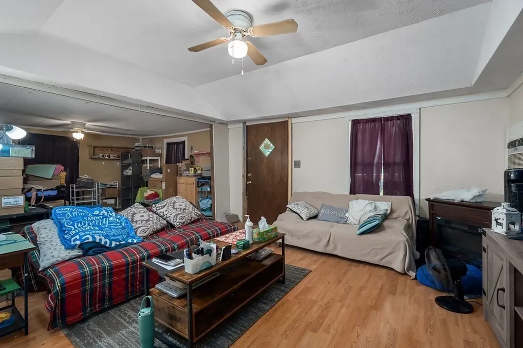 300 Poston Ridge Lane Gainesboro TN 38562