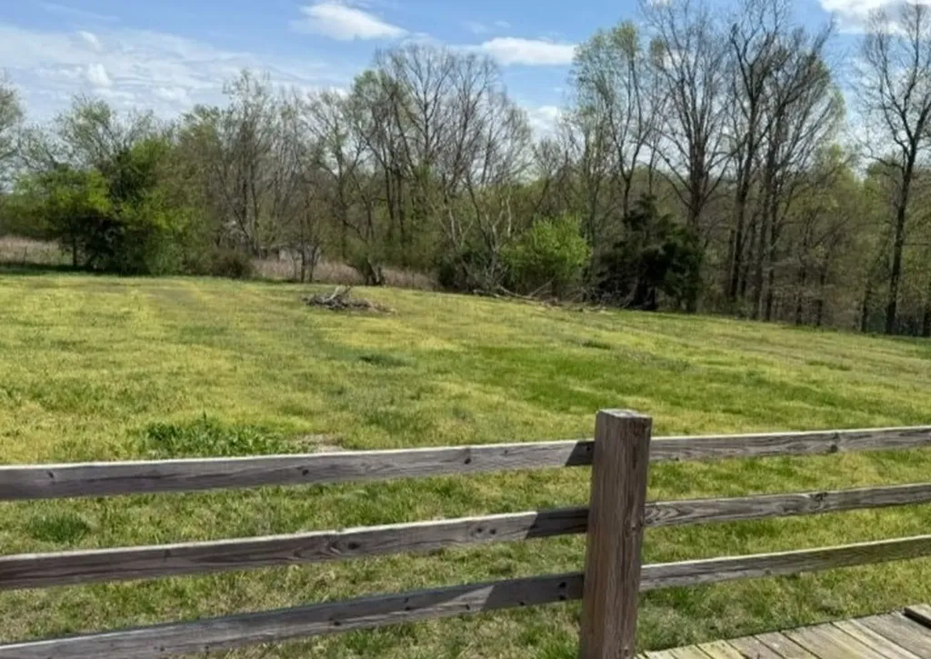 545 Carthage Road Red Boiling Springs TN 37150
