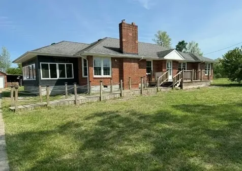 545 Carthage Road Red Boiling Springs TN 37150