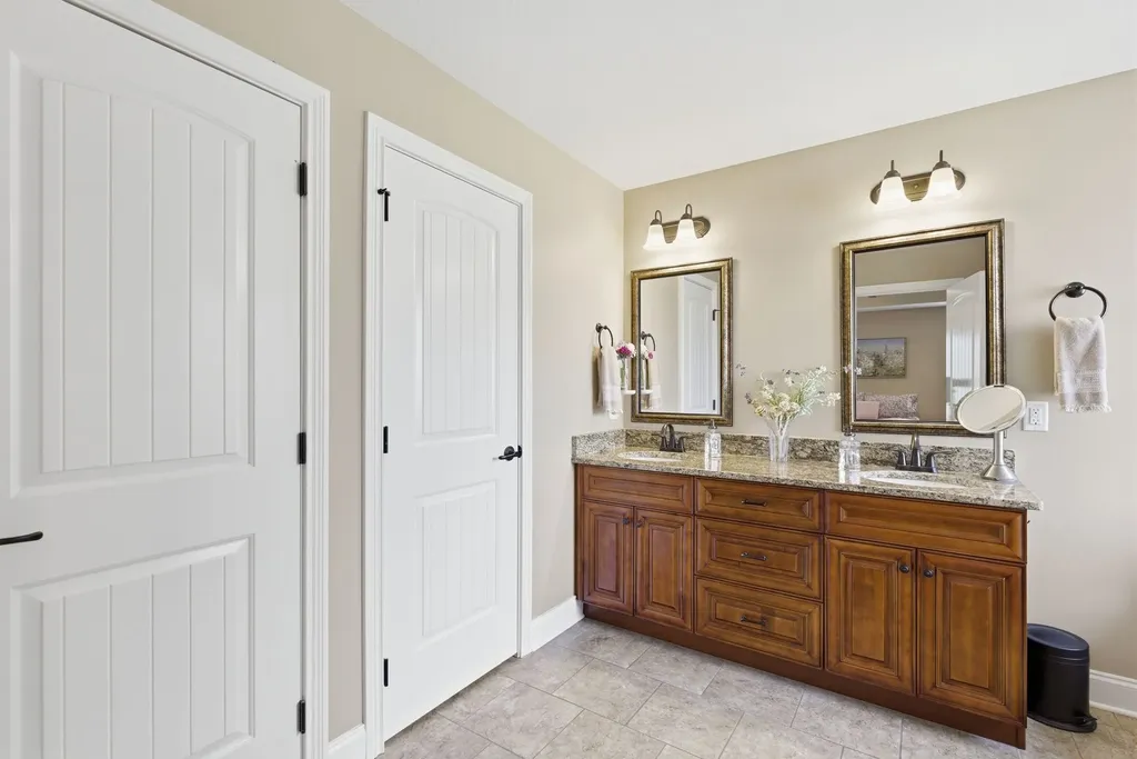 2243 Ellington Gait Drive Clarksville TN 37043