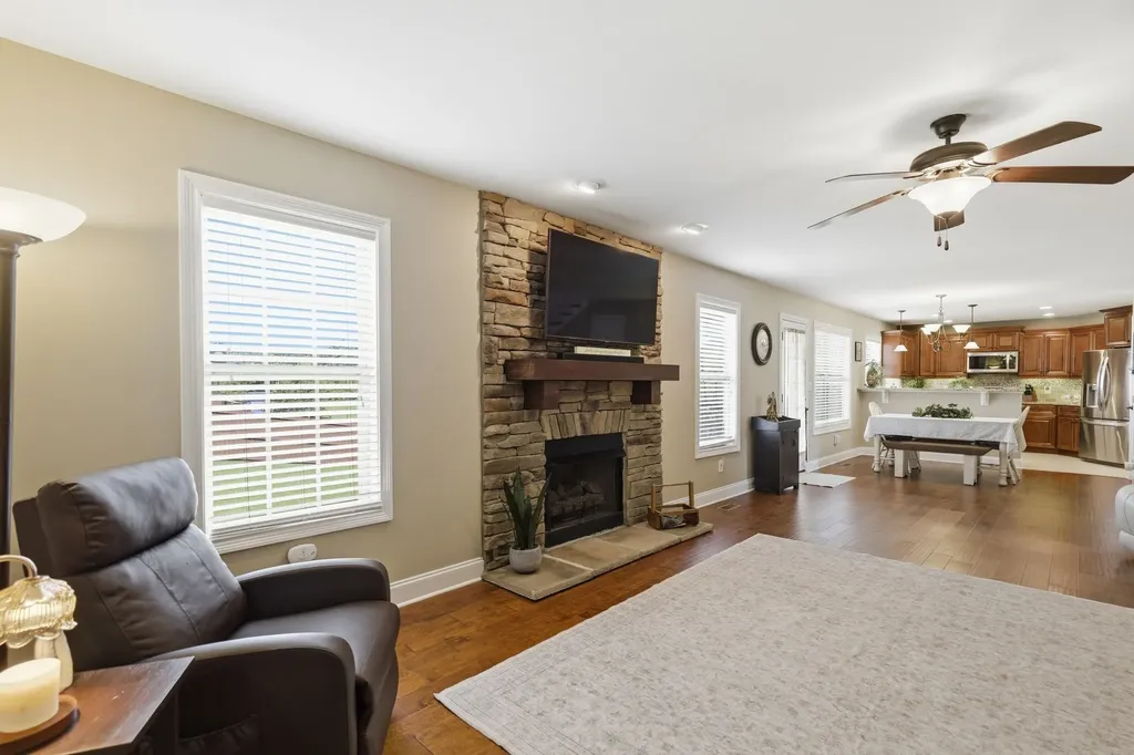 2243 Ellington Gait Drive Clarksville TN 37043