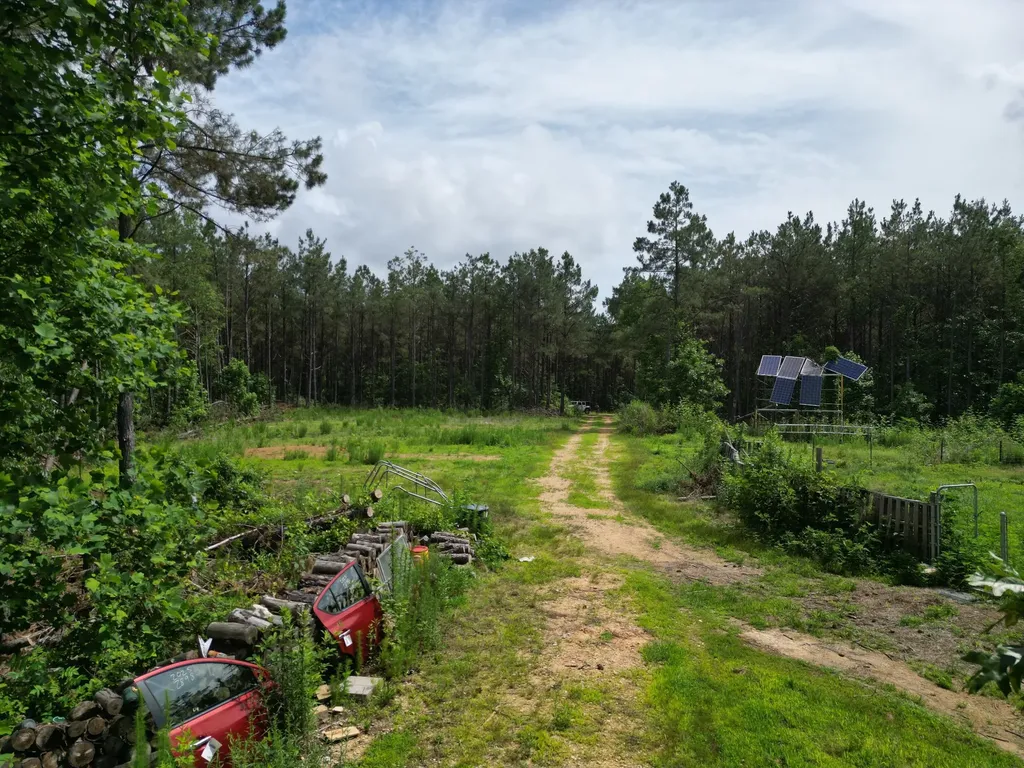 105 Alfred Lane Hohenwald TN 38462