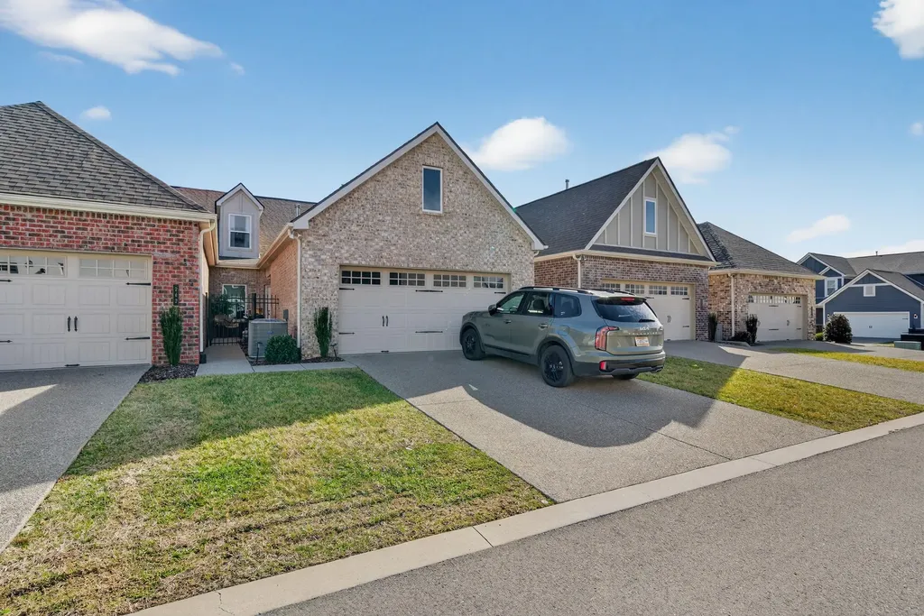 246 Cloverbrook Way Gallatin TN 37066