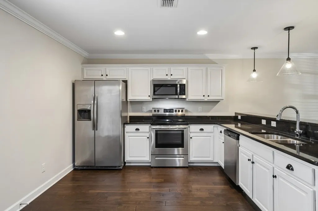 2506 E Main Street Murfreesboro TN 37127