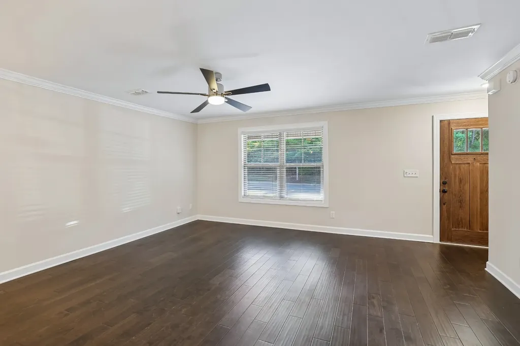 2506 E Main Street Murfreesboro TN 37127