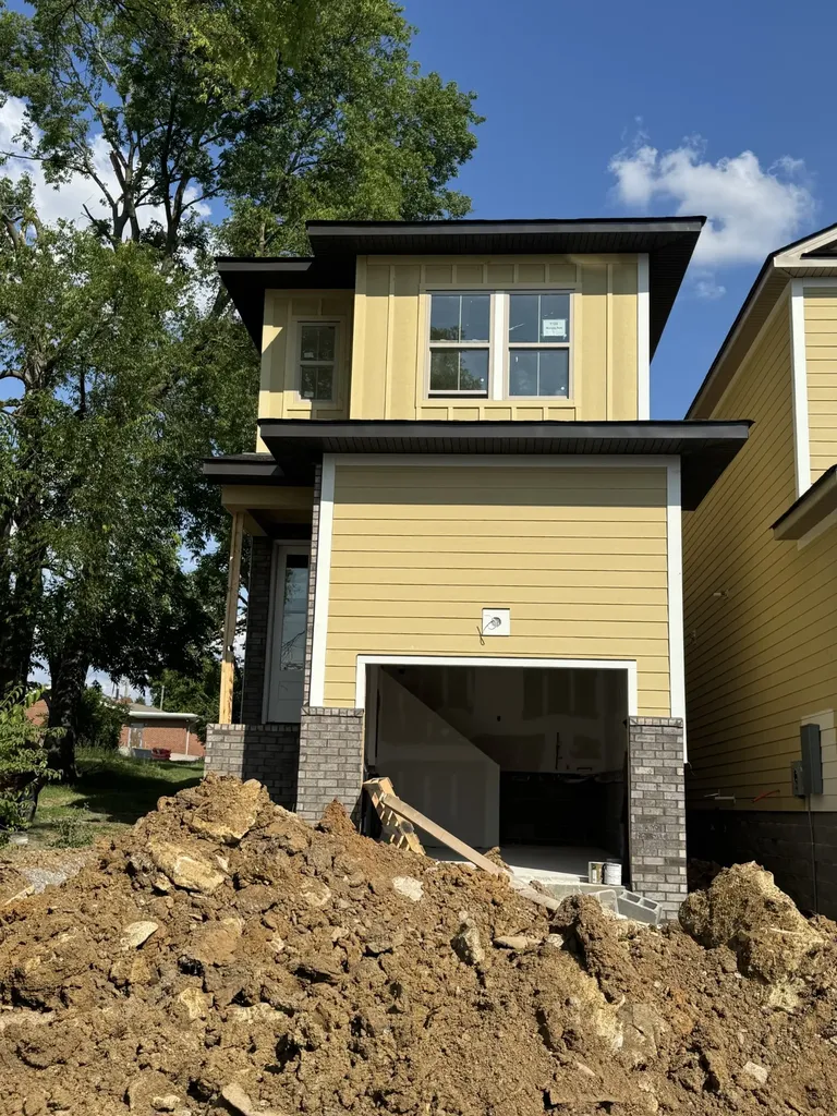 610B Annex Avenue Nashville TN 37209