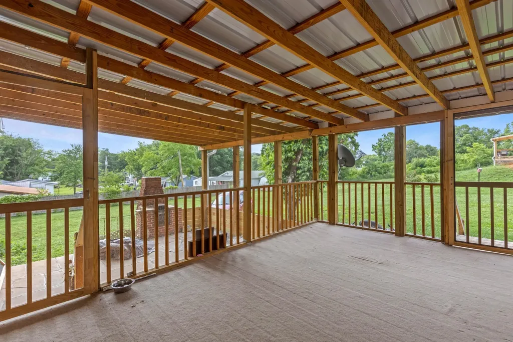110 Wheeler Avenue Pikeville TN 37367