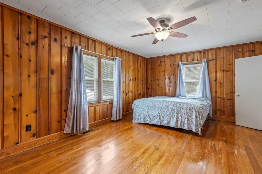 110 Wheeler Avenue Pikeville TN 37367