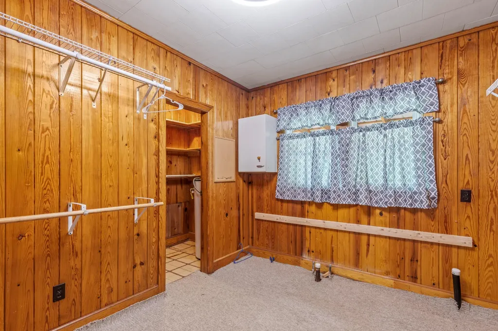 110 Wheeler Avenue Pikeville TN 37367