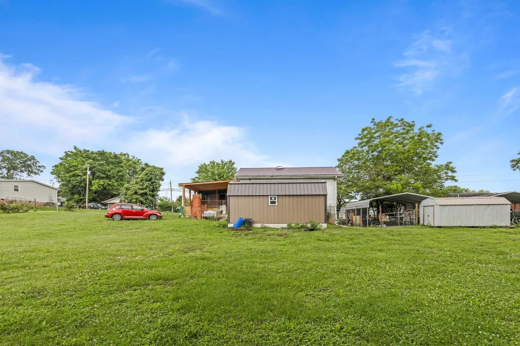 110 Wheeler Avenue Pikeville TN 37367