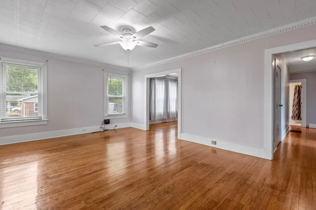 110 Wheeler Avenue Pikeville TN 37367
