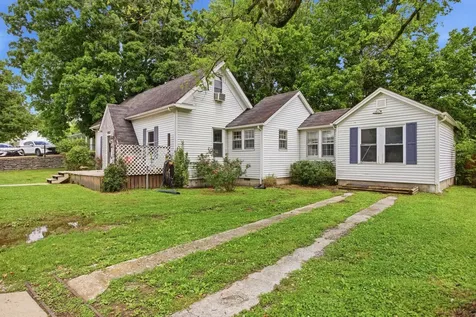 306 N Main Street Cornersville TN 37047